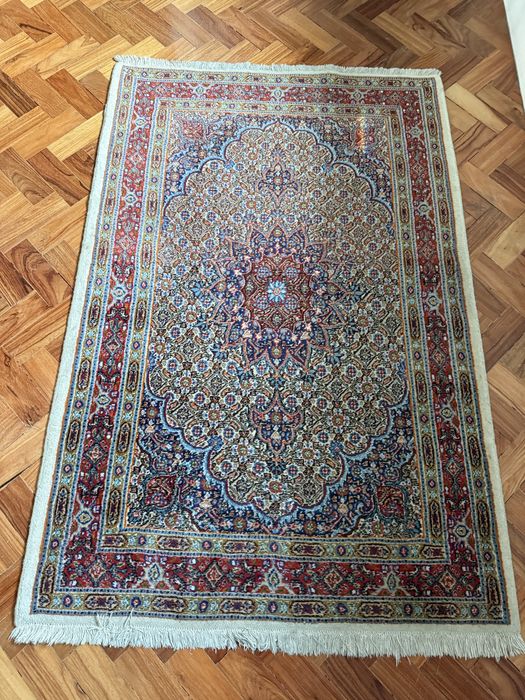 Tapete persa (oração) em lã