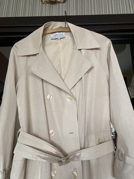 Plaszczyk bardzo elegancki-ecru