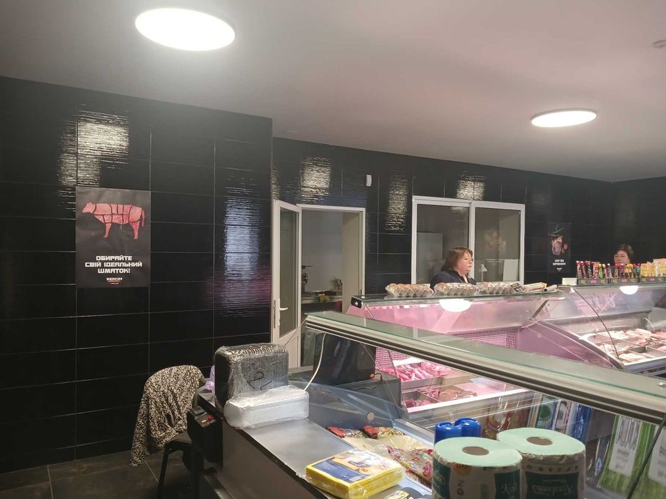 Магазин  в оренду з комунікаціями, 160 грн/м2