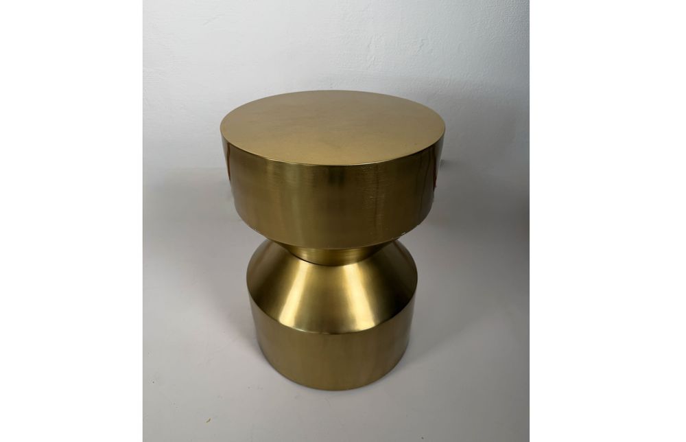 Stolik pomocniczy Juliana | Westwing Collection | złoty metal | Ø35 cm
