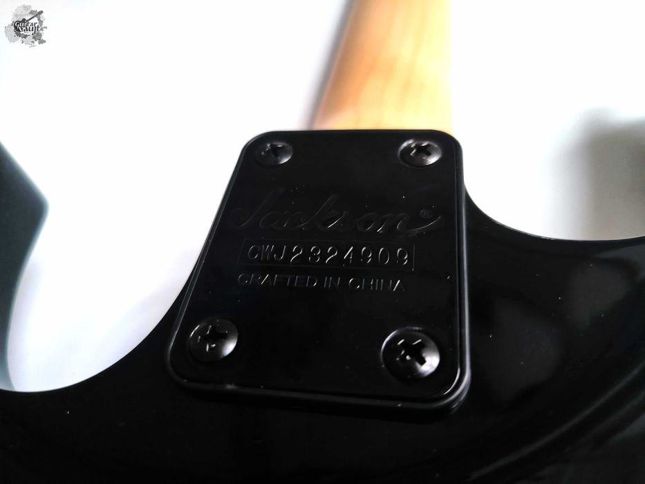 Новий Jackson JS Series Dinky Arch Top JS32Q DKA Trans Green