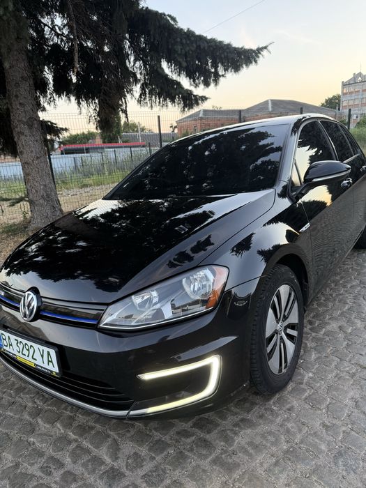 Volkswagen e-Golf 2015 VIN WVWKP7AU0GW907174 фото оголошення 2 з 8