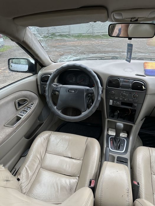 Продам Volvo S40  | 1.8 Бензин | АВТОМАТ | 2001 рік | На повному ходу