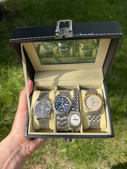 Годинники orient та seiko