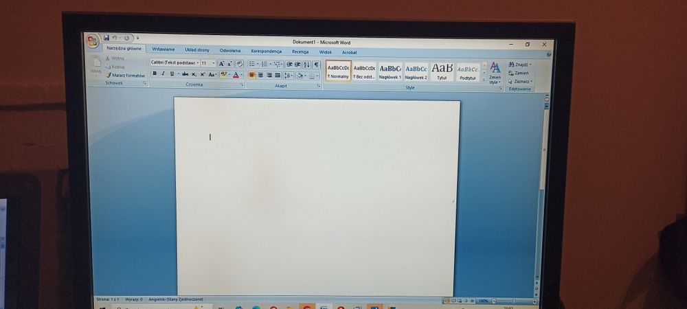 Monitor 24" Dell 2407WFPb– 1920×1200