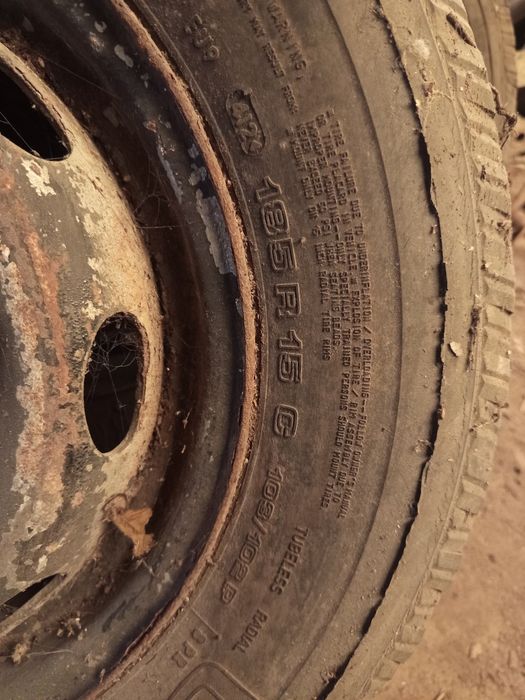 Rodas completas com pneus