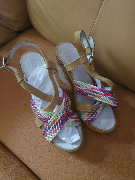 НОВЫЕ Босоножки сандали р. 37