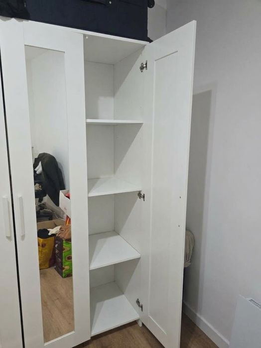 Roupeiro BRIMNES
Roupeiro c/3 portas, branco, 117x50x190 cm