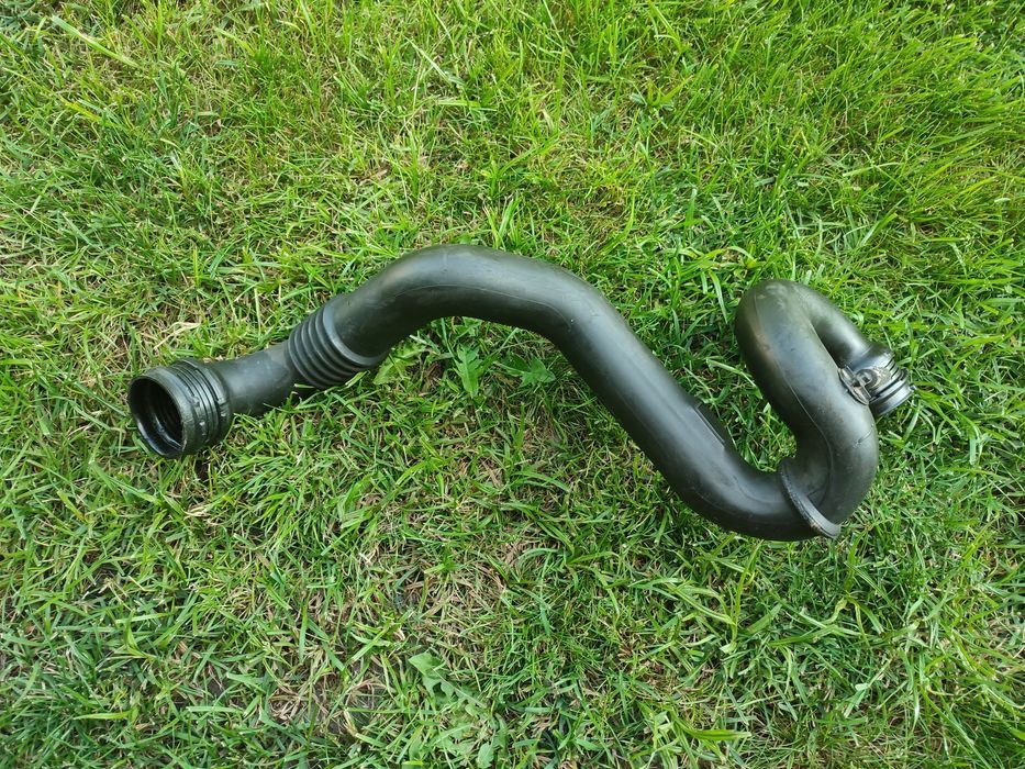 Патрубок інтеркулера 8200907826 для Renault Espace IV/ Laguna II/Vel S