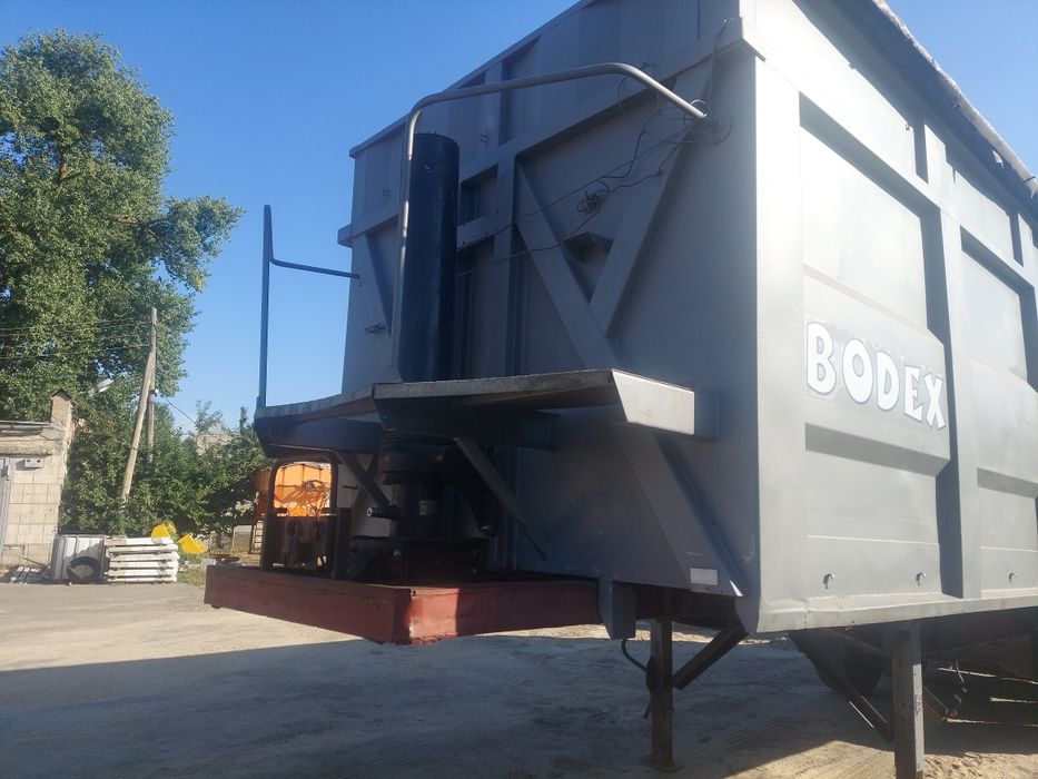Прицеп самосвал Bodex