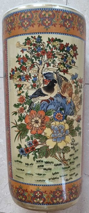 Porta guarda Chuvas em loiça