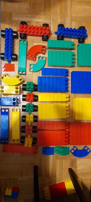Duże klocki plastikowe dla dzieci