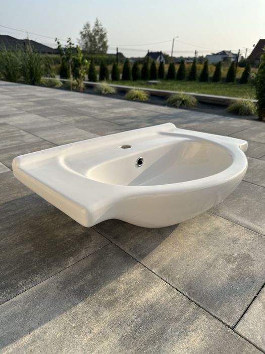 Umywalka nablatowa ceramiczna - nowa