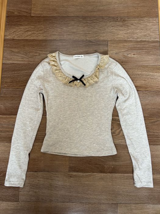 Кофтинка у стилі coquette