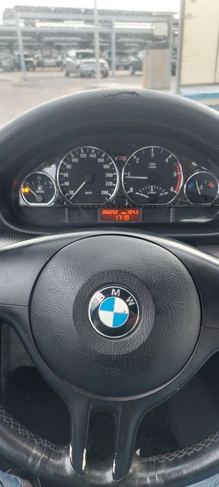 Vendo BMW Compact E46 320td 150cv..
260252 km reais .
Estorico de revi