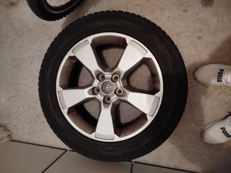 Felgi z oponami Opel 18 cali
