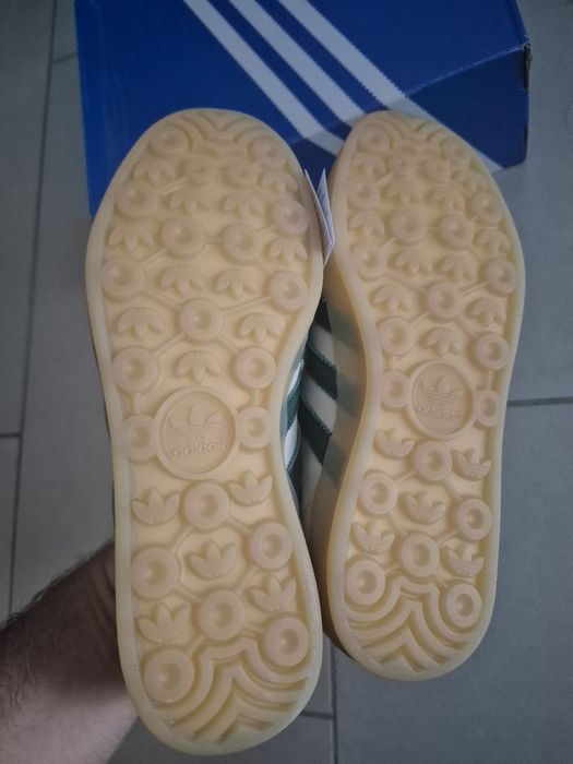 Adidas Gazelle lato casual logo