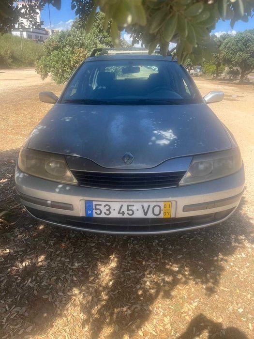 Renault Laguna Break 2001 - Para reparar - 600 €