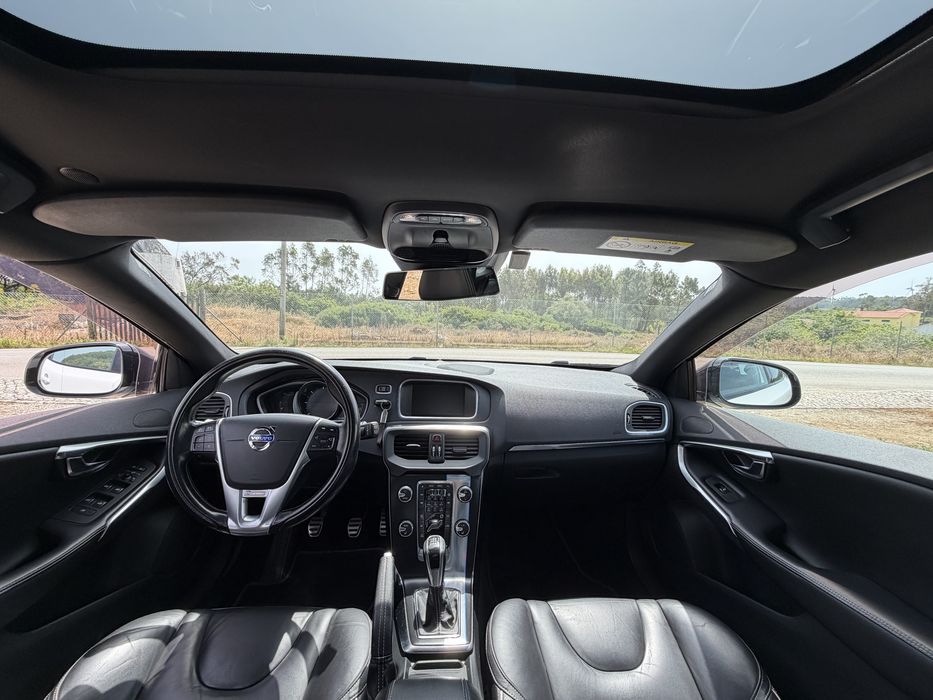 Volvo V40 D4 R-Design 2014