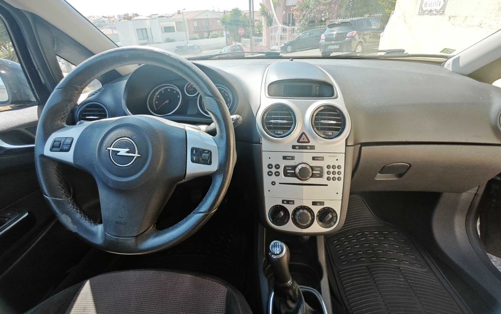 Opel Corsa — fotografia 6