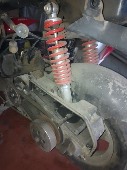 Продам скутер по запчастинах