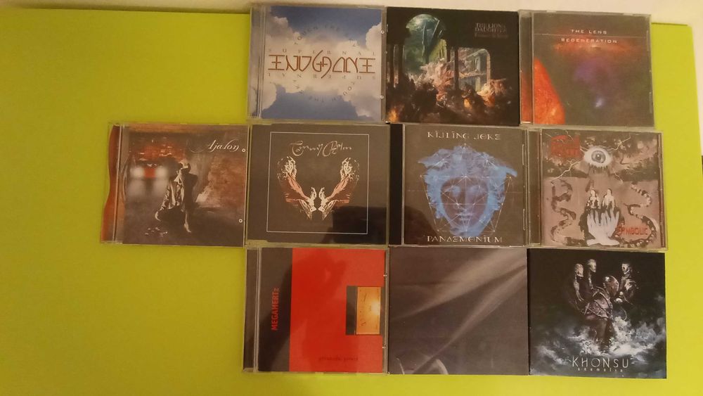 CDs e Vinis - vários géneros - Metal, Rock, Pop
