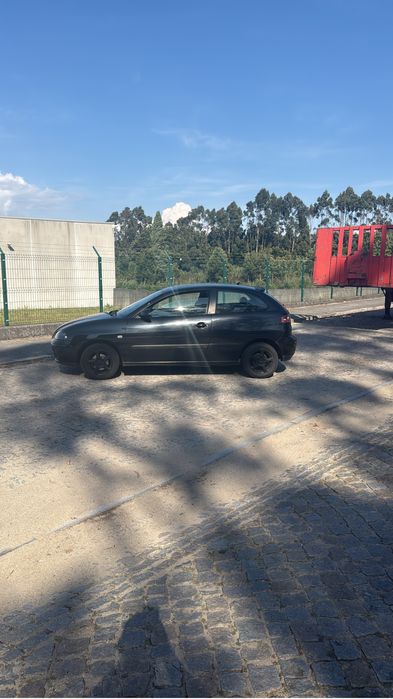 Seat Ibiza 1.2 6L de 64cv, Gasolina , Nacional.