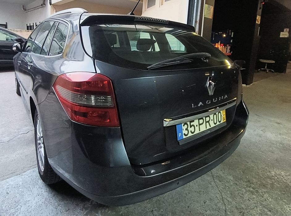 Renault Laguna Break 1.5dci Luxe Previlege ano 2011