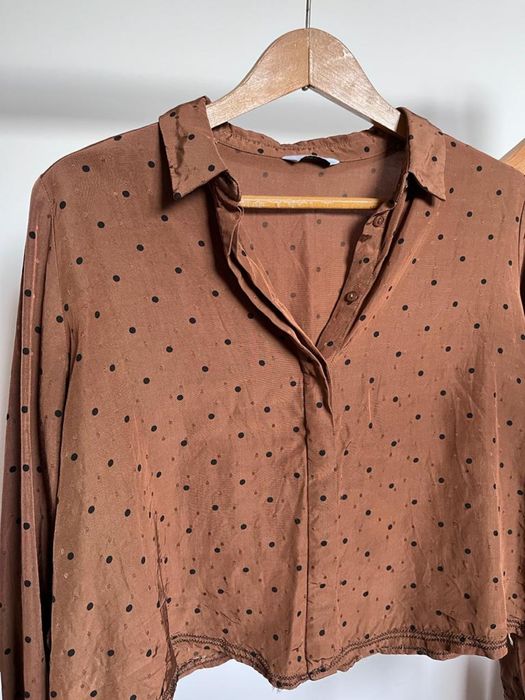 Envii brązowa koszula połyskująca w kropki oversize krótka modna elega