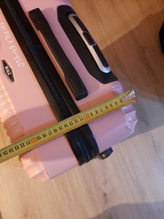 Walizka duża opinane kółka