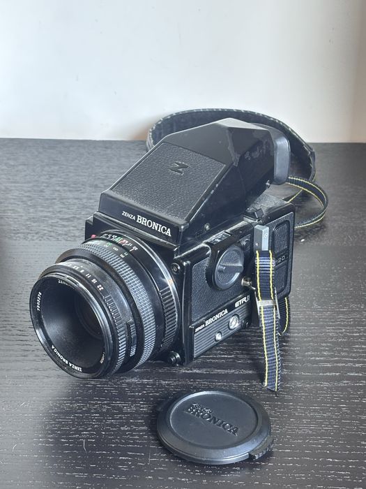 Zenza Bronica ETRSi + 75mm