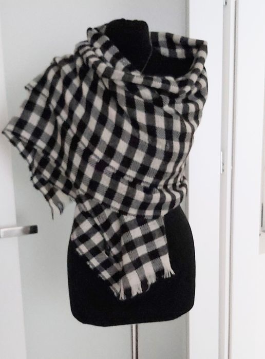 Szal dzianinowy kratka.