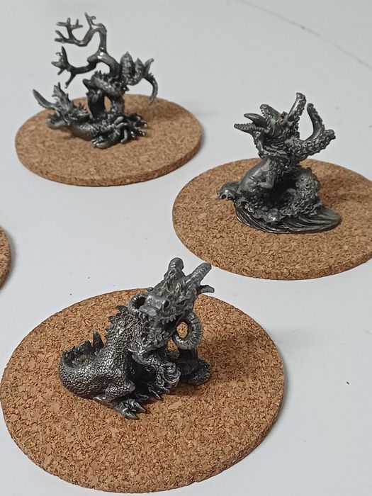 Dragões Místicos em chumbo 8 unidades