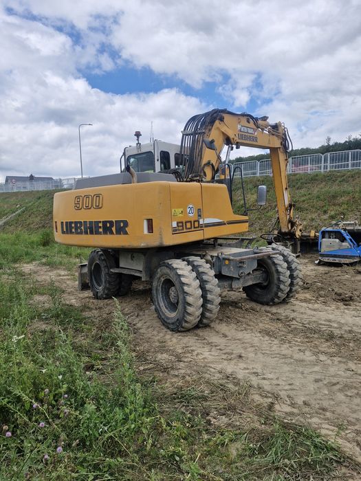 Koparka kołowa Liebherr A900B 2002r.