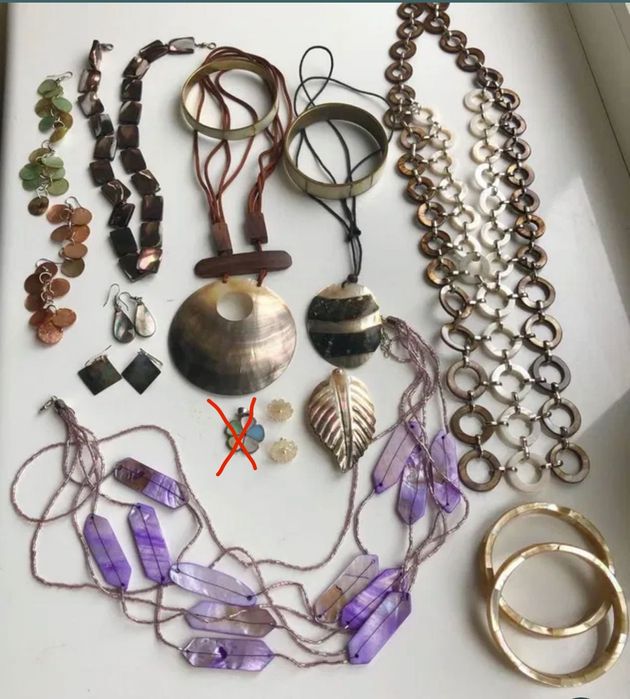 Прикраси з перламутру