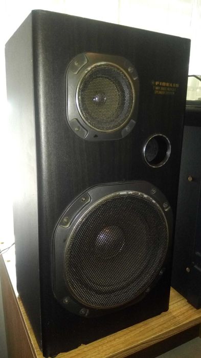 Rádio  FIDELIS c/ 2 Colunas