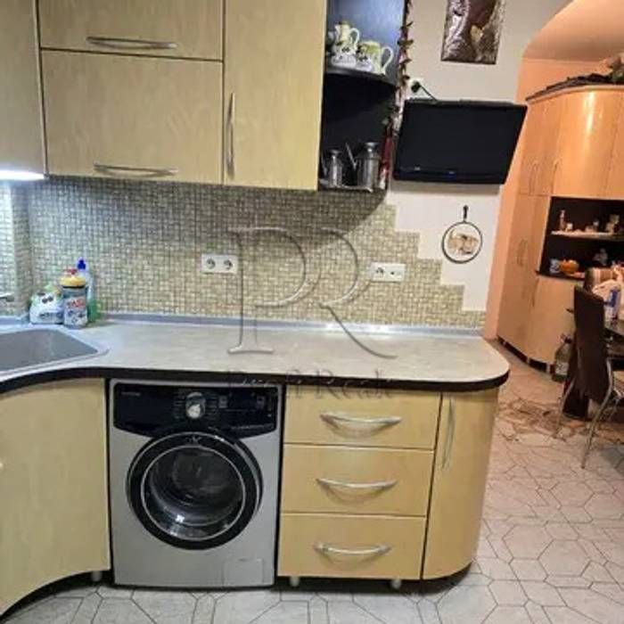Продаж 2 кімн. квартири за адресою вулиця Шолуденко, 6В