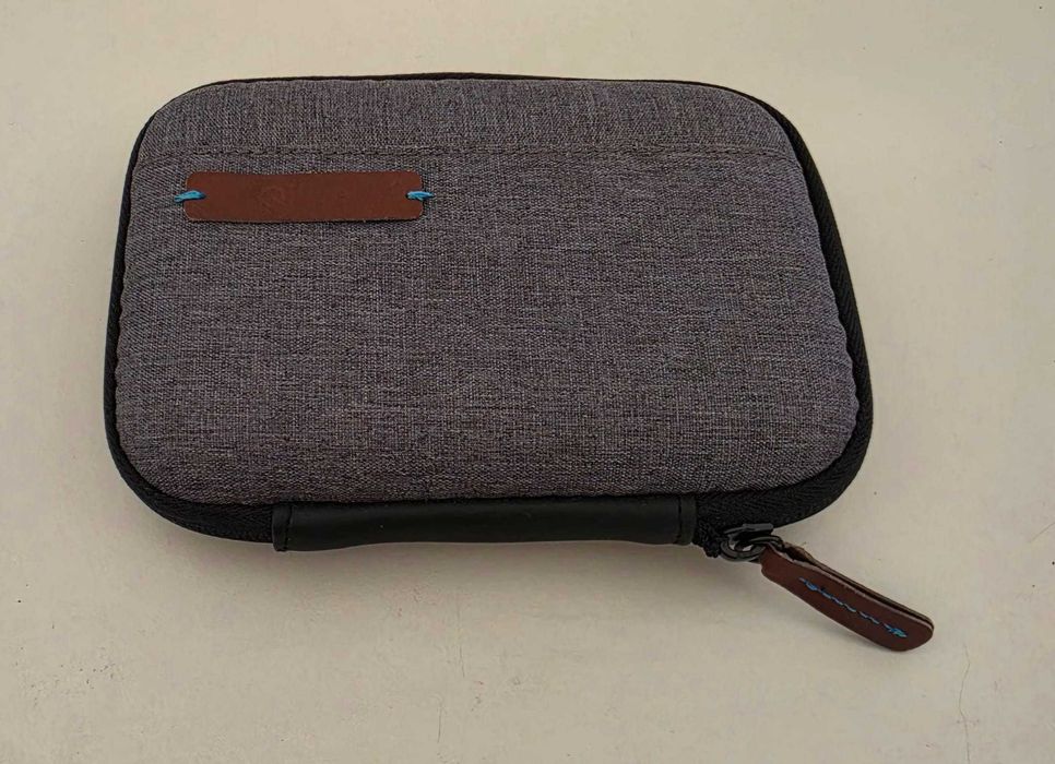 Bolsa Rígida Qilive para Disco Externo 2,5"