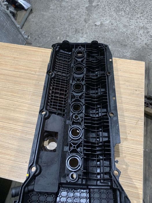 Крышка клапанная BMW m52 m54