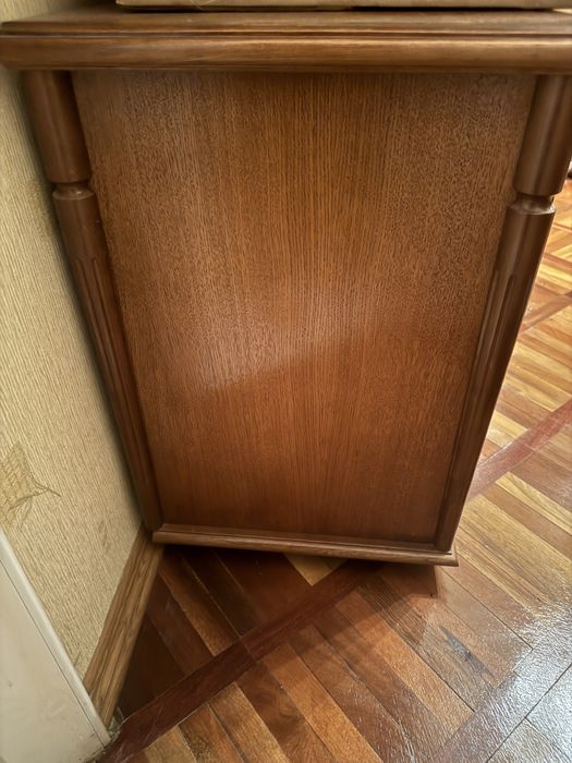 Тумба під музичний центр