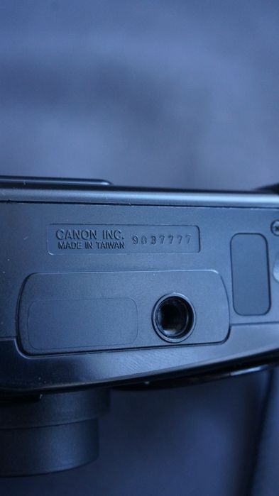 плівковий фотоапарат (мильниця) Canon Sure Shot 70 Zoom SAF