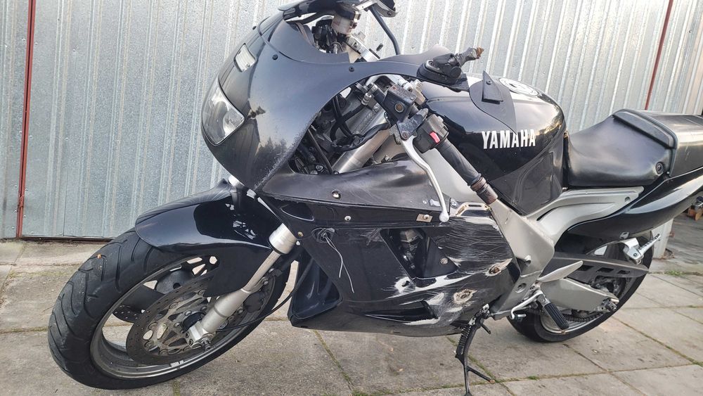 Yamaha FZR 1000 części reflektor zaciski zbiornik rama moduł wiązka