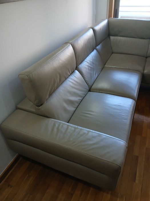 Sofá de canto com Chaise Longue