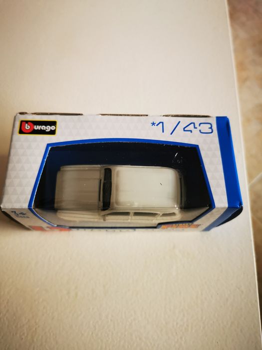 Renault 4 GTL Burago 1/43