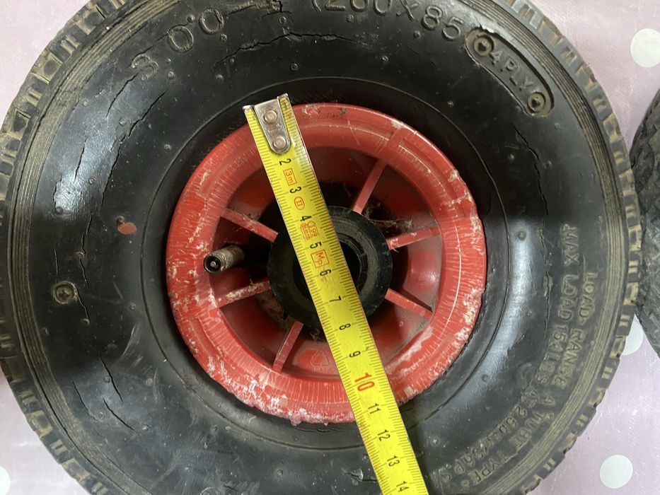 2 Rodas pneumaticas para carro de armazém