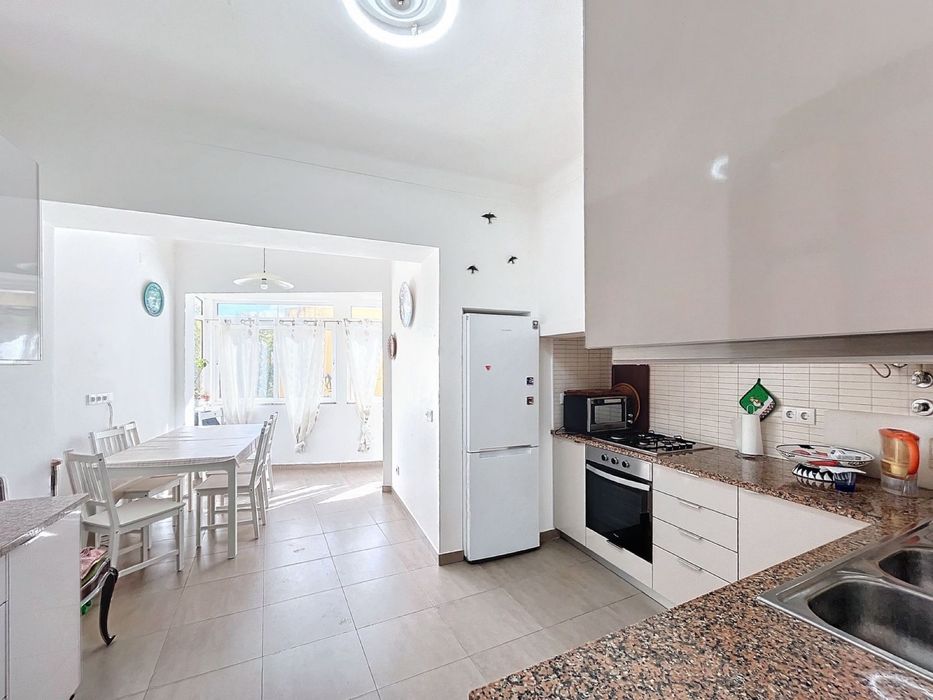 Quarto no centro da cidade