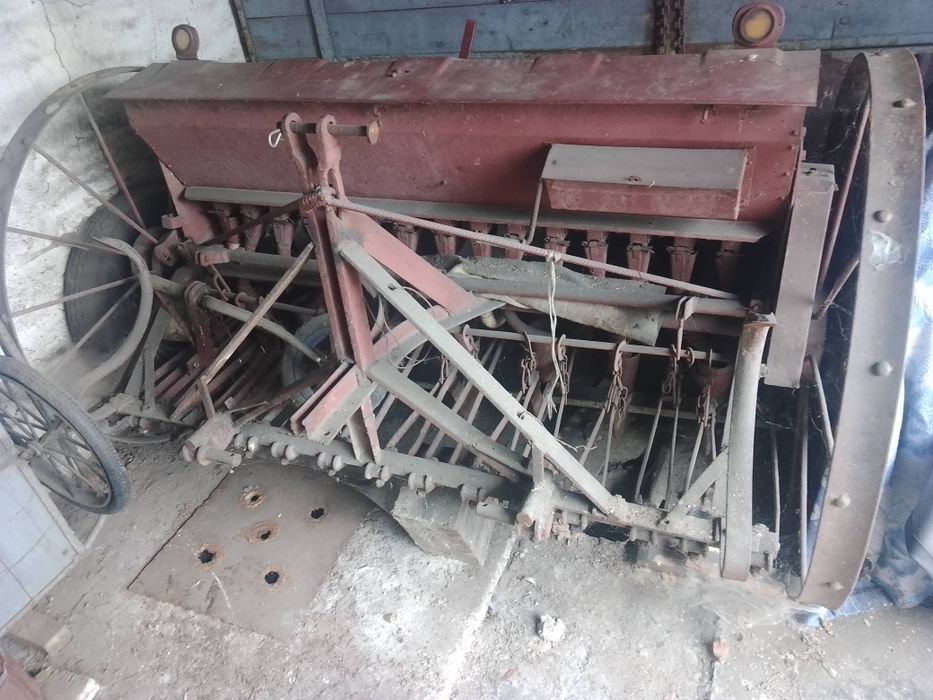 Siewnik konny przerobiony WÓZ PRZYCZEPA