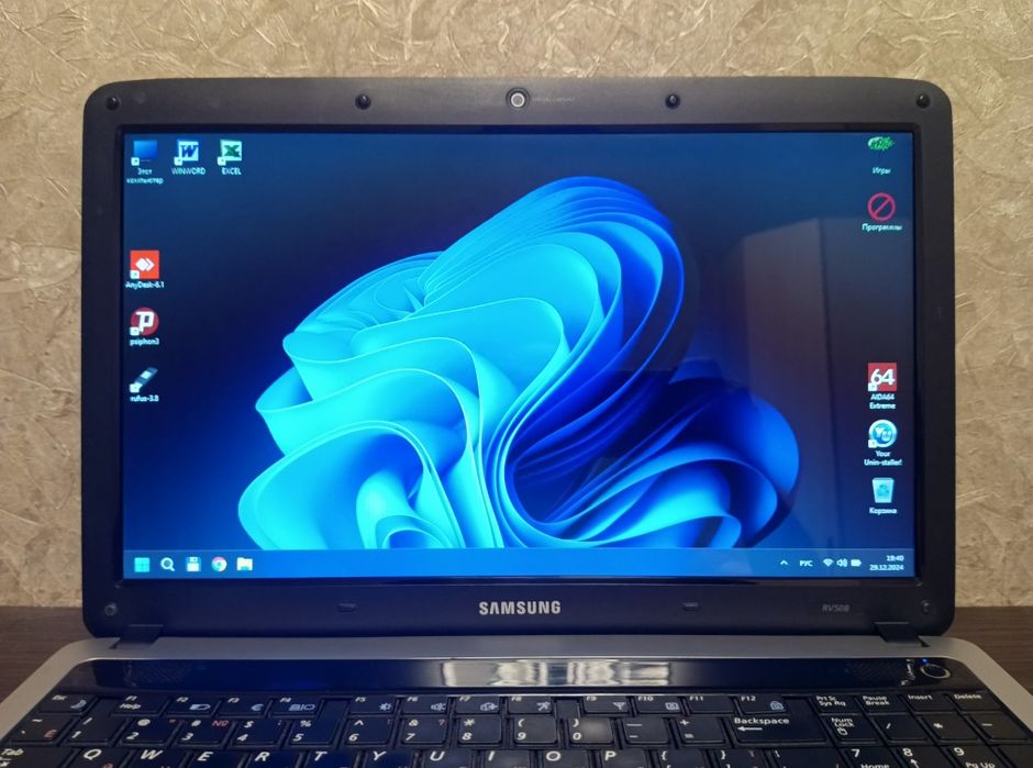 Ноутбук Samsung RV508