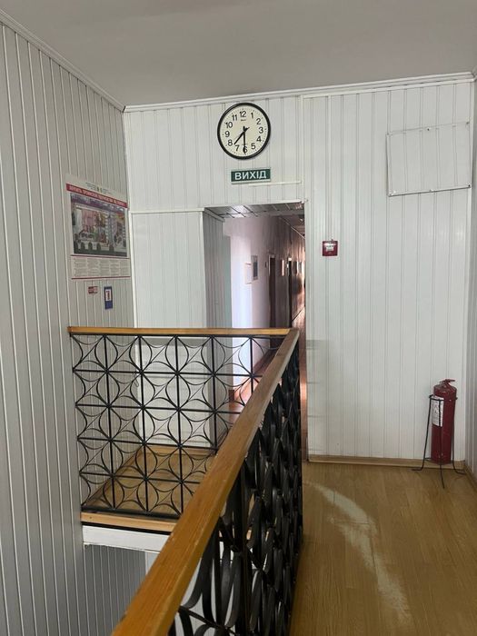 Продаж комерційного  приміщення 1212м2 на обʼїзній