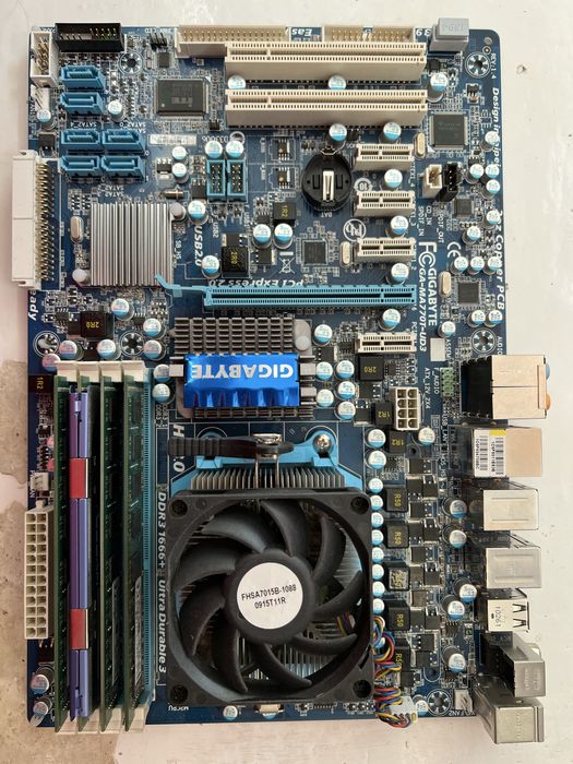Материнстка плата gigabyte ga-ma770t, процесор, оперативна памʼять